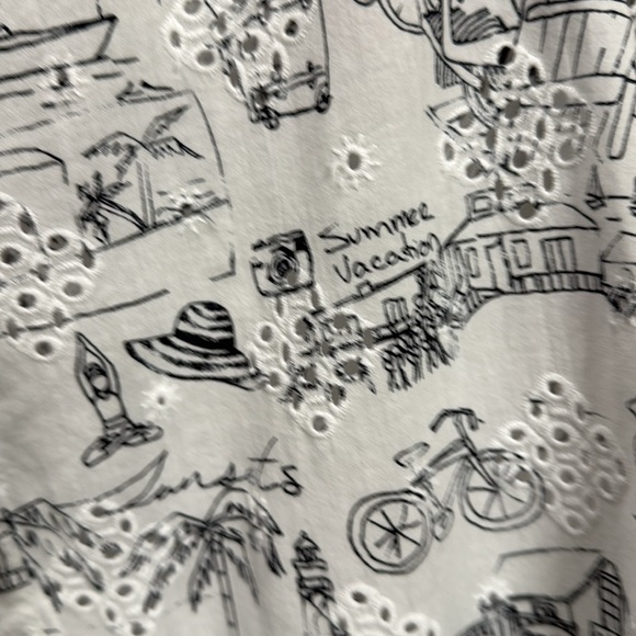 Chicos Summer Vacation Eyelet women’s blouse SZ 1 8/10 black/white Novelty print - Picture 3 of 8